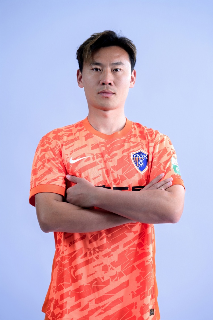 半赛季仅2次替补，李松益与云南玉昆解约自由身加盟申花
