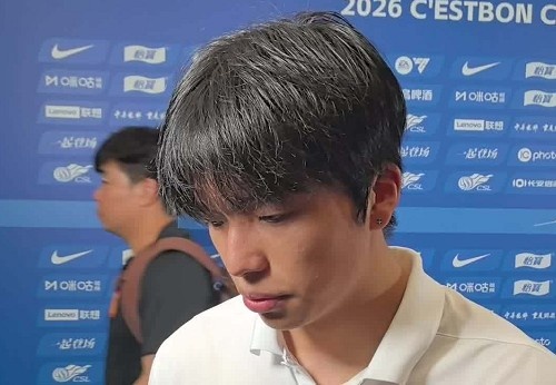 李镇全:身体状态一场比一场好,年轻球队起伏时需有人站出 李镇全:身体状态一场比一场好,年轻球队起伏时需有人站出