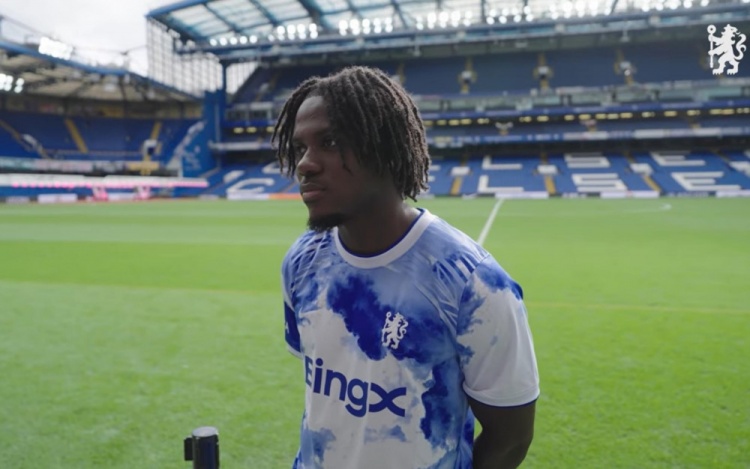 拉维亚：球队本赛季最大蜕变在于心态，阿隆索帮助了我们很多
